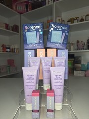 Florence by Mills & Pacifica Vegan Skin Care Set Lip Treatment