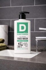 Duke Cannon Oil Defense Face Wash for Men – 8 8 Ounce (Pack of 1), Off White