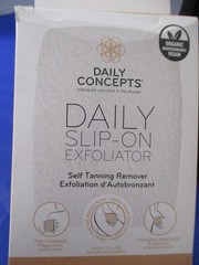 Daily Concepts Slip-On Exfoliator New in Box Self Tanning Remover