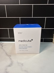 Medicube Zero Pore Pad – Dual-Textured Facial Toner Pads 70 Pads Exfoliates
