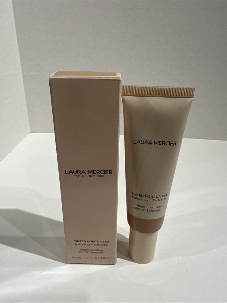 New Laura Mercier Tinted Moisturizer SPF 30 1.7 fl oz #4W1 Tawny