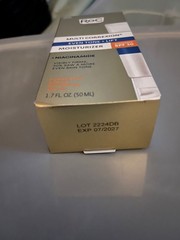 sealed RoC Multi Correxion Even Tone + Lift Moisturizer SPF 30 (1.7 oz / 50 mL)