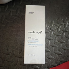 medicube Zero Foam Cleanser Anti-Pollution Deep Cleansing Face 120g/4.23oz