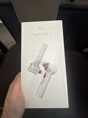 Skin Geek DARA Blackhead Remover Pore Cleansing Vacuum