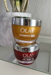 Olay Regenerist Ultra Rich &. Olay Vitamina C Max 1.7 Oz Each
