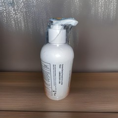 Humane – Regular Strength Acne Wash 5% Benzoyl Peroxide 8 fl oz. Sealed
